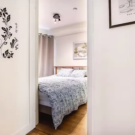 In The Heart Of Apartman
